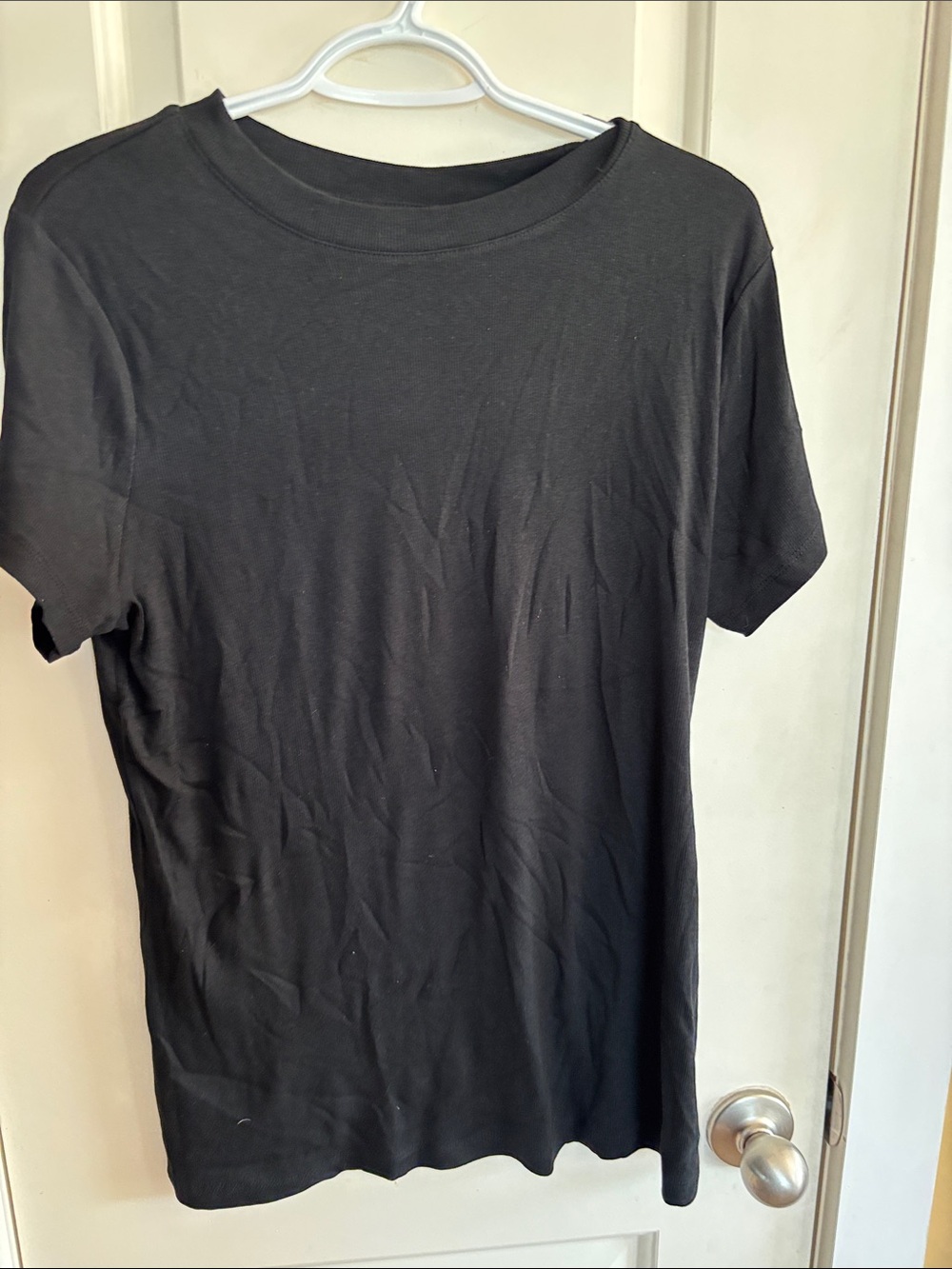 a new day Men's Short-Sleeve Black Crew Tee